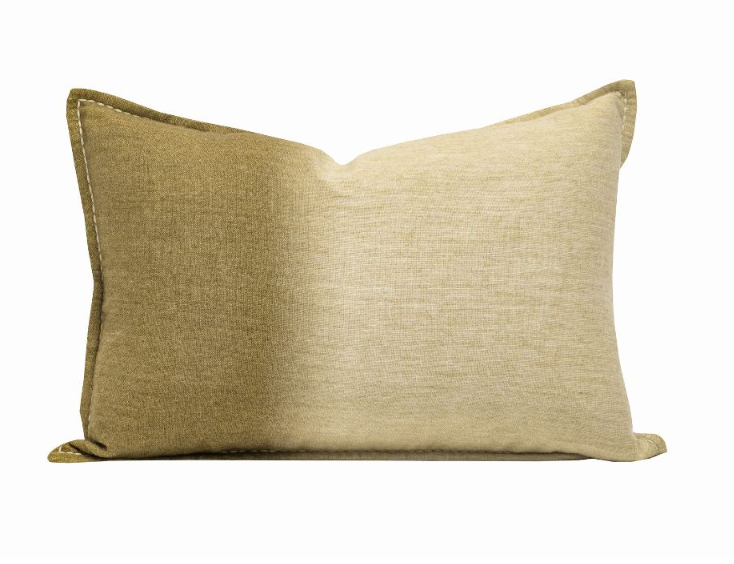 coussin du vert foncé kaki au beige et sont point sellier
